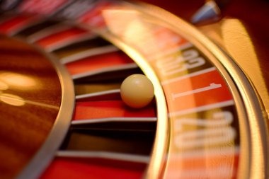 pusbet live-dealer studio with professional blackjack table and multi-camera setup
